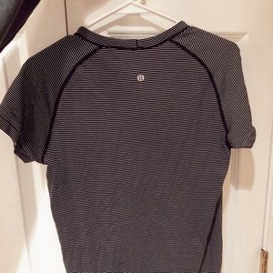 Lululemon Swiftly tech short sleeve